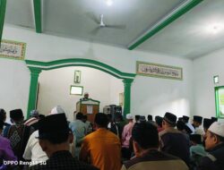 Shalat Iedul Fitri 1445 H di Masjid Jamie Nurussalam Kampung Kaladi 2 Berjalan Khidmat