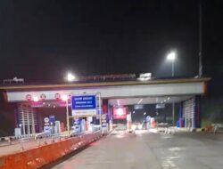 Longsor di Tol Bocimi, Mobil Isuzu Panther Terperosok ke Jurang!