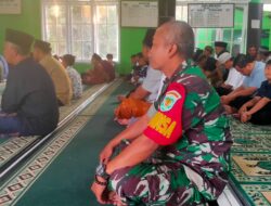 BERIKAN RASA AMAN, BABINSA KORAMIL 2205/KALAPANUNGGAL LAKSANAKAN PENGAMANAN SHOLAT IDUL ADHA