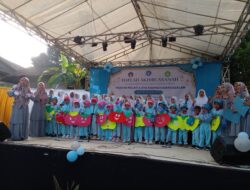 Yayasan Padnaturahman Lepas Siswa-Siswi Paud KB Melati, MD Rahmatudarussalam dengan Tema “Melompat Meraih Rahmat untuk Generasi Masa Depan yang Bermartabat”