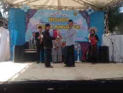 Membeli Masa Depan dengan Nilai Masa Kini: PKBM Anggrek Gelar Wisuda Pendidikan Kesetaraan