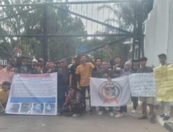 Aliansi PAMUNGKAS Banten, Tak puas mendengarkan alasan BPKAD banten.