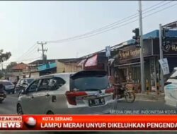 Lampu Merah di Simpang Tiga Kebaharan dan Kelanggaran Unyur Bikin Macet