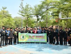 PAGUYUBAN PENCAK SILAT AJI GIRI BABADAN TERUMBU BANTEN MENJADI SOROTAN PADA PAWAI KIRAB BUDAYA HUT KOTA SERANG KE 17 BERSAMA DINSOS KOTA SERANG.