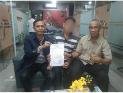 PLBH.Mandiri banten laporkan oknum kepala desa tanggerang ke polda metro jaya Jakarta