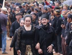 SEREN TAUN KE 656, BUPATI SUKABUMI” TRADISI LELUHUR PEMERSATU DAN PERKUAT BUDAYA DENGAN TEKAD YANG SAMA”