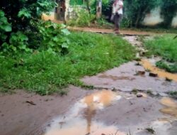 “MIRIS”Rumah nenek Sarti(80 tahun)di Curug sering terdampak banjir