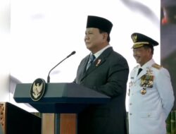 BUPATI DAN WAKIL BUPATI SUKABUMI RESMI DILANTIK, H. ASEP JAPAR” SAYA INGIN LEBIH MEMPERHATIKAN MASYARAKAT”