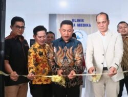 RESMIKAN KLINIK PRATAMA SHIFA MEDIKA, WABUP ANDREAS” WUJUDKAN LAYANAN PRIMA DI BIDANG KESEHATAN”