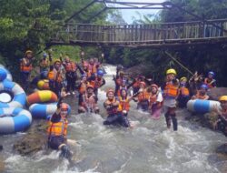 Menikmati Sensasi Wisata River Tubing yang Memacu Adrenalin
