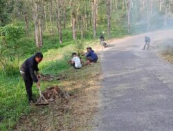 Desa Cicareuh Konsisten Laksanakan Rutinan Jumat Bersih