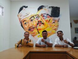 Jalin Silaturahmi, Forum Kidang Raya Bersatu Kunjungi Kantor Desa Cicareuh