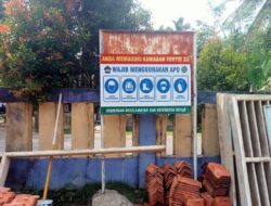 DIDUGA LANGGAR ATURAN K3 PROYEK REHABILITAS SD 2 CIHARA SENILAI 799 JUTA PEKERJA ABAIKAN APD