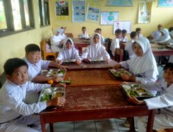 Kepala sekolah SD Negeri Ciwangun Sangat Berterima Kasih Kepada pemerintah Yang Menyalurkan kan Makan Bergizi Geratis ) MBG Melalui Nadira