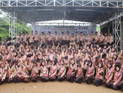 1.051 ANGGOTA PRAMUKA DIANUGERAHI TANDA PRAMUKA GARUDA OLEH KETUA KWARCAB KAB SUKABUMI