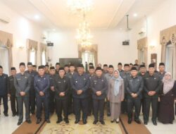 PELANTIKAN PEJABAT ESELON IIb, BUPATI ” TUMBUHKAN BUDAYA KERJA YANG BAIK, OPTIMALKAN LAYANAN PUBLIK”