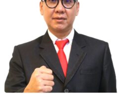 KADIS PERKIM KABUPATEN SERANG BERIKAN KLARIFIKASI TERKAIT VIRALNYA PEMBERITAAN KONDISI RUMAH WARGA DI SINDANGSARI KECAMATAN PABUARAN KABUPATEN SERANG