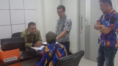 LASKAR NKRI DPC Gunungsari Datangi BRI KC Anyer, Tuntut Pengembalian BPKB Asli Milik Nasabah