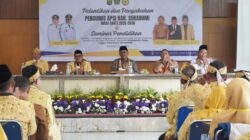 PELANTIKAN PENGURUS APSI, BUPATI TEGASKAN HARUS JADI PENGGERAK PENINGKATAN KUALITAS PEMBELAJARAN