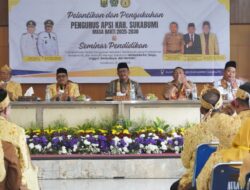 PELANTIKAN PENGURUS APSI, BUPATI TEGASKAN HARUS JADI PENGGERAK PENINGKATAN KUALITAS PEMBELAJARAN