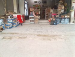 Trotoar Disemen Jadi Area Dagang, Gazebo Berdiri di Atas Drainase, Warung Madura Novi Diduga Langgar Aturan dan Rugikan Aset Negara