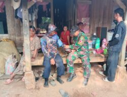 Peduli Kesehatan Warga, Bakeslap Satgas TMMD ke-130 Kodim 0622 Berikan Pengobatan